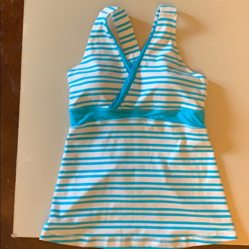 Lululemon tank